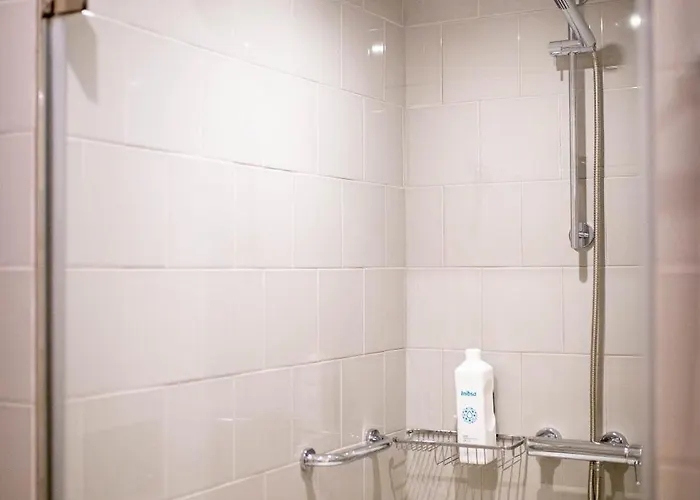 Isabella * 丰沙尔